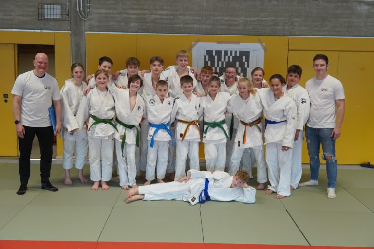 Read more about the article Erfolgreiche Premiere in der U16 Liga!
